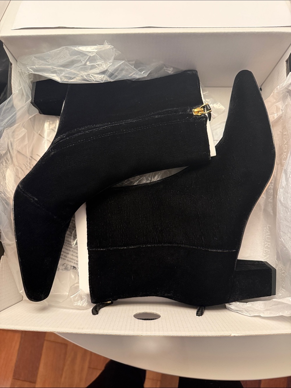 Lauren Ralph Lauren Willa Leather Ankle Boots — Size 10B — Black Velvet
